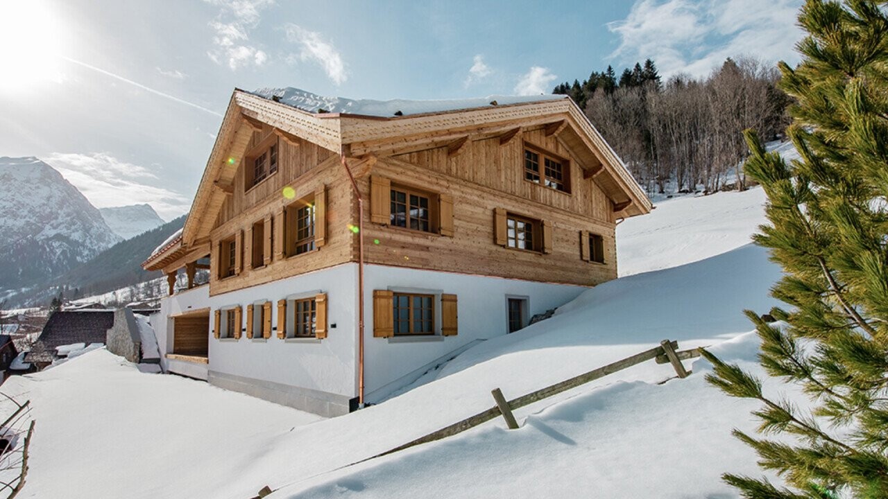 RETROTIMBER - Brandnertal detached house