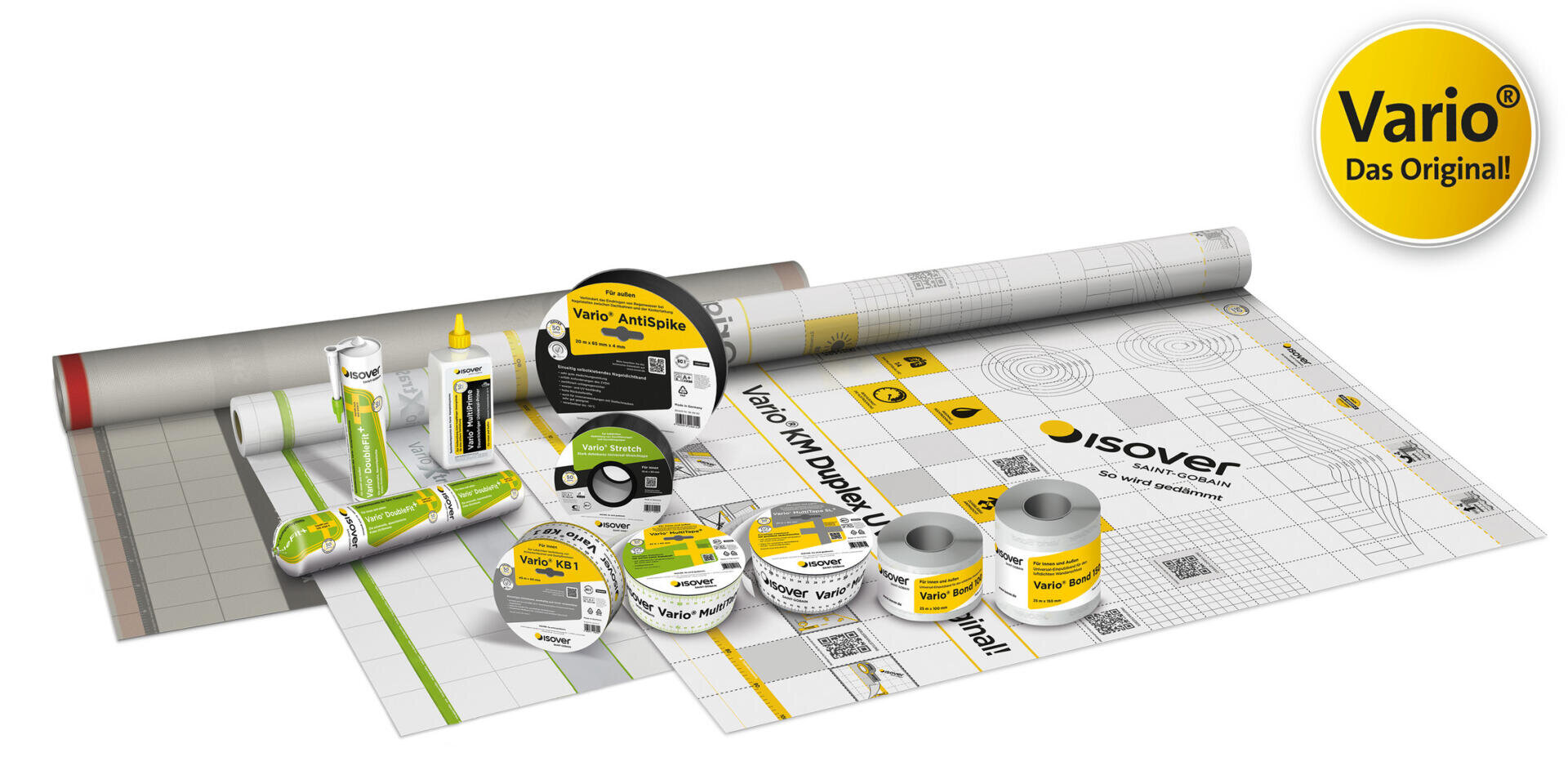 Eine Sammlung von Isover Vario Gebäudedämmungsprodukten, einschließlich Membranrollen, Klebetuben, Bändern, Scheiben und Verpackungen, dargestellt auf weißem Hintergrund mit dem Vario-Logo in der oberen rechten Ecke.