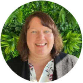 Alexandra van Woezik