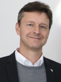 Matthias Bayer